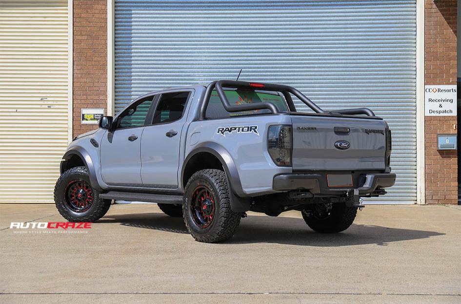FORD-RANGER-RAPTOR-STROKE-GLOSS-BLACK-W-CANDY-RED